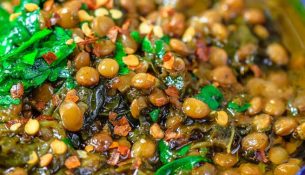 Mediterranean Spicy Spinach and Lentil Soup